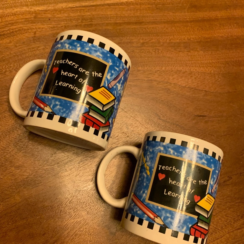2/Teachers are the heart of Learning Mug